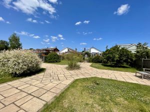 Photo 4- click for photo gallery